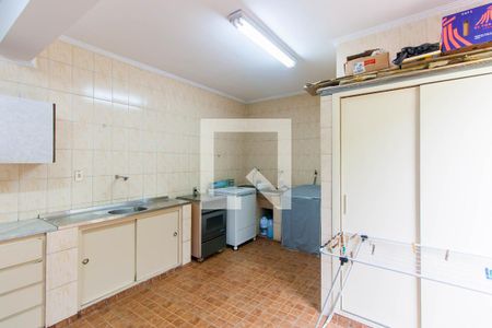 Casa à venda com 200m², 3 quartos e 4 vagasLavanderia