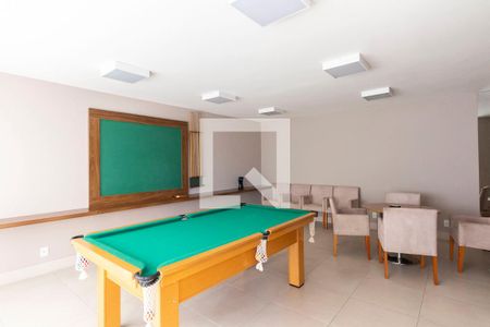 Apartamento à venda com 68m², 2 quartos e 1 vaga Apartamento à venda com 68m², 2 quartos e 1 vagaSalão de jogos