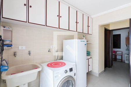 Casa à venda com 450m², 4 quartos e 6 vagasÁrea de serviço