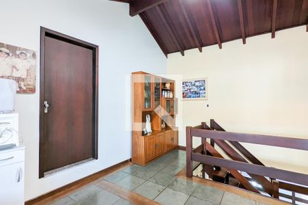 Casa à venda com 450m², 4 quartos e 6 vagasSótão