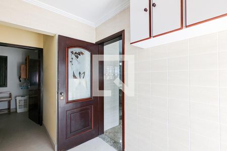 Casa à venda com 450m², 4 quartos e 6 vagasÁrea de serviço