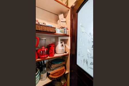 Casa à venda com 450m², 4 quartos e 6 vagasCozinha