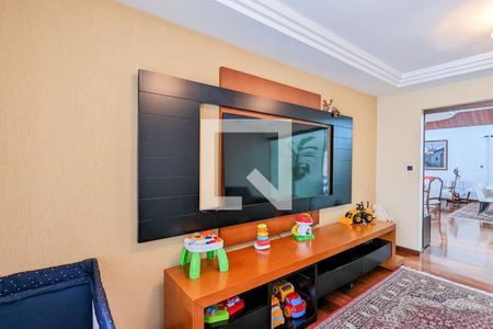 Casa à venda com 450m², 4 quartos e 6 vagasSala 2