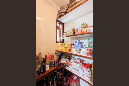 Casa à venda com 450m², 4 quartos e 6 vagasCozinha