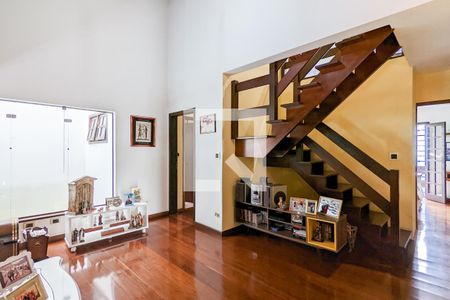 Casa à venda com 450m², 4 quartos e 6 vagasHall das suítes