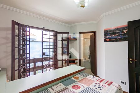 Casa à venda com 450m², 4 quartos e 6 vagasQuarto da suíte 2