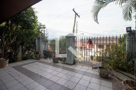 Casa à venda com 550m², 5 quartos e 3 vagasPátio