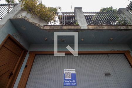 Casa à venda com 550m², 5 quartos e 3 vagasFachada
