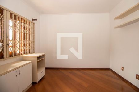 Casa à venda com 550m², 5 quartos e 3 vagasQuarto 1