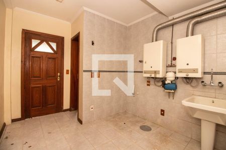 Casa à venda com 550m², 5 quartos e 3 vagasÁrea de Serviço