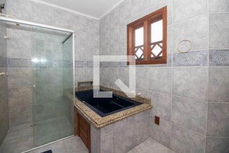 Casa à venda com 550m², 5 quartos e 3 vagasBanheiro da Suíte 1