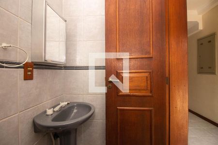 Casa à venda com 550m², 5 quartos e 3 vagasBanheiro Auxiliar 2