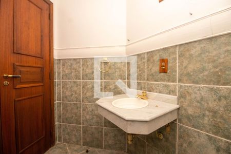 Casa à venda com 550m², 5 quartos e 3 vagasLavabo