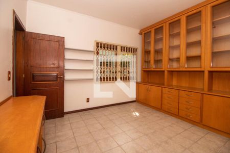 Casa à venda com 550m², 5 quartos e 3 vagasEscritório