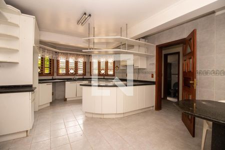 Casa à venda com 550m², 5 quartos e 3 vagasCozinha