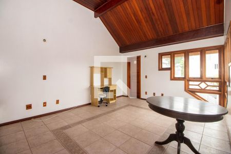 Casa à venda com 550m², 5 quartos e 3 vagasCobertura