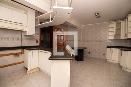 Casa à venda com 550m², 5 quartos e 3 vagasCozinha