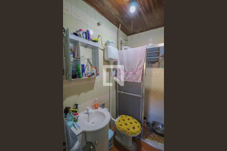 Casa à venda com 120m², 4 quartos e 2 vagasBanheiro