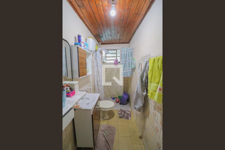 Casa à venda com 120m², 4 quartos e 2 vagasBanheiro do Quarto 1