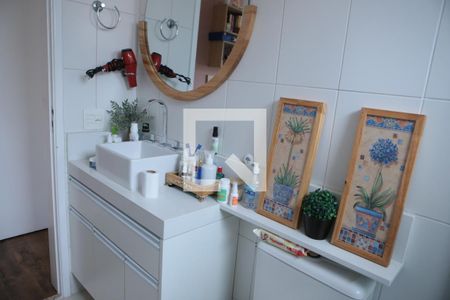 Apartamento à venda com 68m², 2 quartos e 1 vagaBanheiro da Suíte