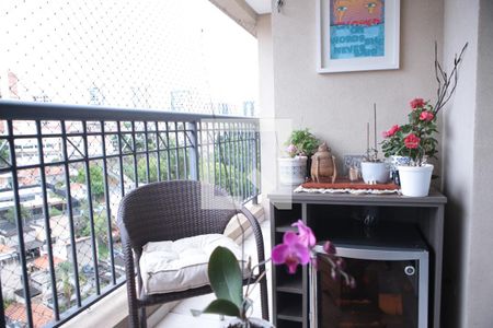 Sacada de apartamento à venda com 2 quartos, 68m² em Chácara Inglesa, São Paulo