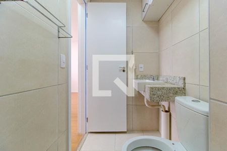 Apartamento à venda com 47m², 2 quartos e sem vaga Apartamento à venda com 47m², 2 quartos e sem vagaBanheiro