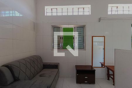 Sala de casa para alugar com 1 quarto, 25m² em Vila Medeiros, São Paulo