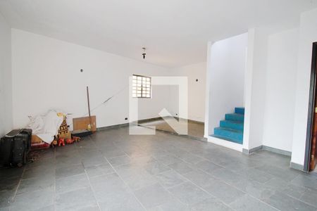Sala  de casa à venda com 2 quartos, 200m² em Jardim Caner, Taboão da Serra