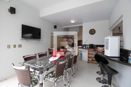 Casa de condomínio para alugar com 420m², 3 quartos e 4 vagasÁrea gourmet