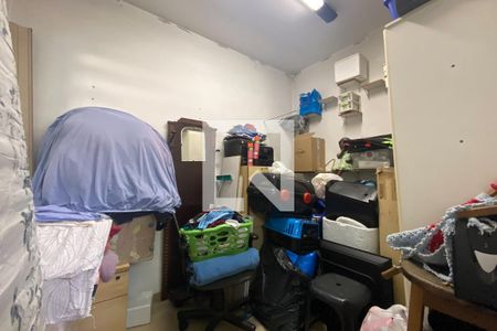 Casa à venda com 183m², 4 quartos e 3 vagas Casa à venda com 183m², 4 quartos e 3 vagasQuarto de Serviço