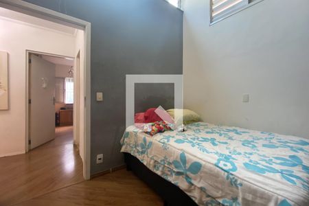 Casa à venda com 183m², 4 quartos e 3 vagas Casa à venda com 183m², 4 quartos e 3 vagasQuarto 1