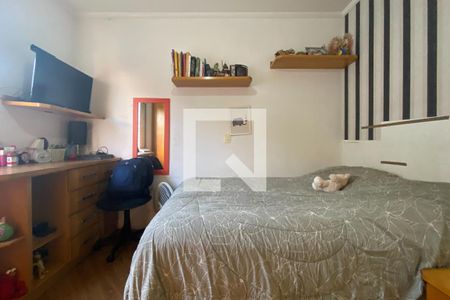 Casa à venda com 183m², 4 quartos e 3 vagas Casa à venda com 183m², 4 quartos e 3 vagasQuarto 2