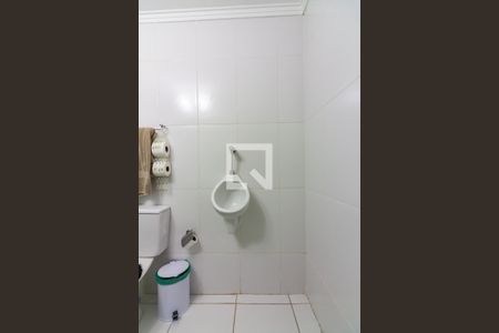 Casa à venda com 125m², 3 quartos e 2 vagas Casa à venda com 125m², 3 quartos e 2 vagasBanheiro de Serviço