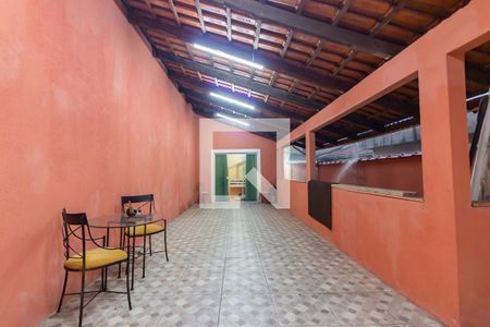 Casa à venda com 125m², 3 quartos e 2 vagas Casa à venda com 125m², 3 quartos e 2 vagasCobertura