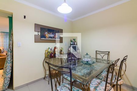 Casa à venda com 125m², 3 quartos e 2 vagas Casa à venda com 125m², 3 quartos e 2 vagasCopa