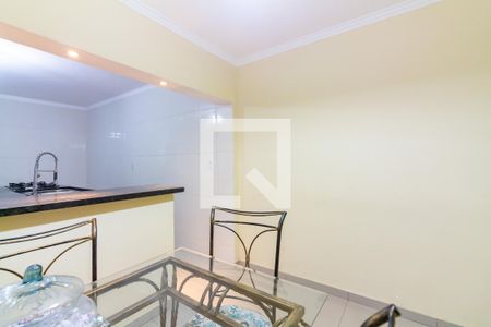 Casa à venda com 125m², 3 quartos e 2 vagas Casa à venda com 125m², 3 quartos e 2 vagasCopa