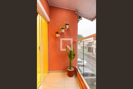 Casa à venda com 125m², 3 quartos e 2 vagas Casa à venda com 125m², 3 quartos e 2 vagasSacada