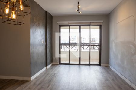 Sala de apartamento para alugar com 3 quartos, 87m² em Vila Romana, São Paulo