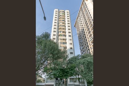 Apartamento para alugar com 60m², 2 quartos e 1 vaga Apartamento para alugar com 60m², 2 quartos e 1 vagaFachada