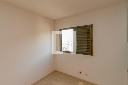 Quarto 1 de apartamento para alugar com 2 quartos, 60m² em Campo Belo, São Paulo