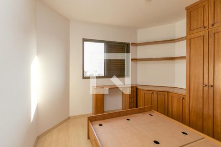 Quarto 1 de apartamento para alugar com 2 quartos, 60m² em Campo Belo, São Paulo