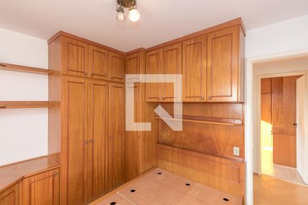 Quarto 2 de apartamento para alugar com 2 quartos, 60m² em Campo Belo, São Paulo