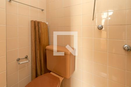 Apartamento para alugar com 60m², 2 quartos e 1 vaga Apartamento para alugar com 60m², 2 quartos e 1 vagaBanheiro de Serviço