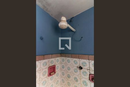 Banheiro de casa para alugar com 1 quarto, 60m² em Vila Aurora (zona Norte), São Paulo