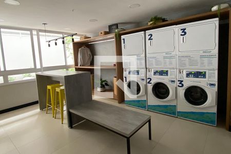 Apartamento para alugar com 31m², 1 quarto e sem vagaÁrea Comum - Lavanderia