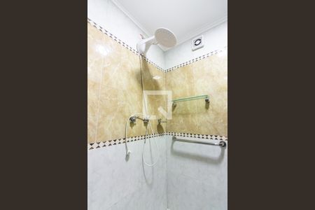 Casa à venda com 224m², 3 quartos e 2 vagas Casa à venda com 224m², 3 quartos e 2 vagasBanheiro da Suíte 1