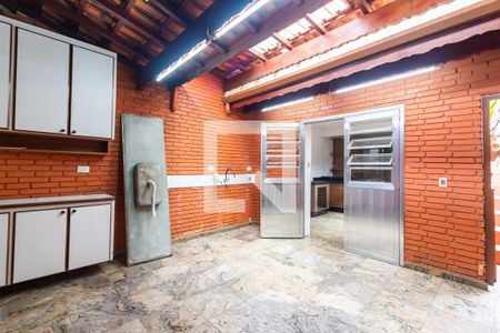 Casa à venda com 224m², 3 quartos e 2 vagas Casa à venda com 224m², 3 quartos e 2 vagasVaranda gourmet