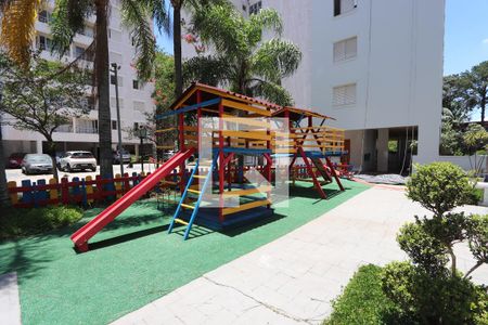 Apartamento para alugar com 52m², 2 quartos e 1 vagaÁrea comum - Playground