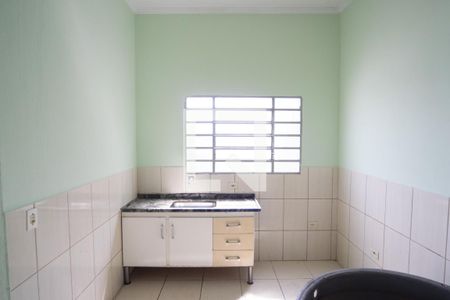 Casa para alugar com 70m², 1 quarto e sem vaga Casa para alugar com 70m², 1 quarto e sem vagaCozinha