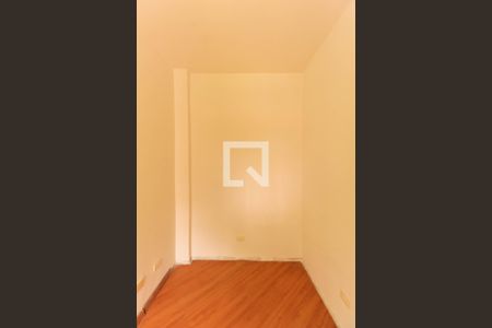 Apartamento à venda com 80m², 3 quartos e 1 vaga Apartamento à venda com 80m², 3 quartos e 1 vagaQuarto de Serviço